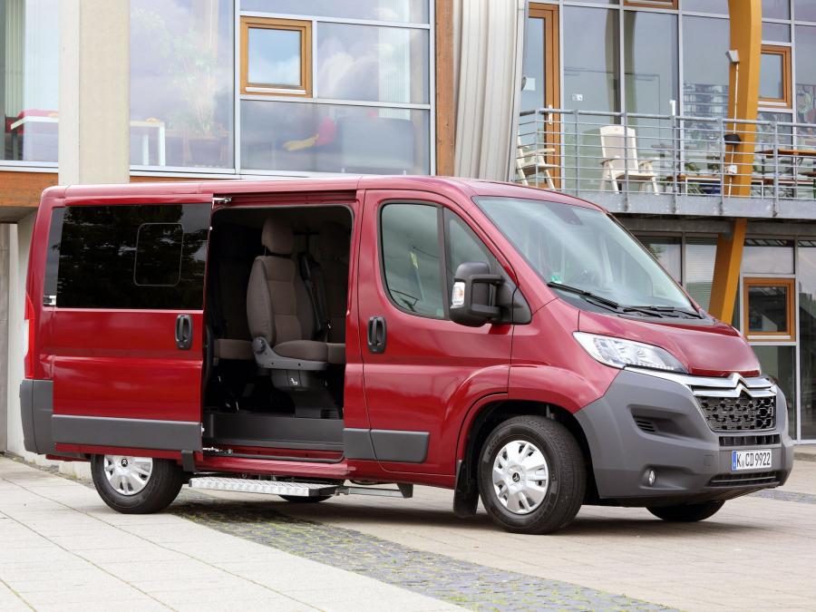  Citroen Jumper Combi 2014 года  (фото 3 из 6)